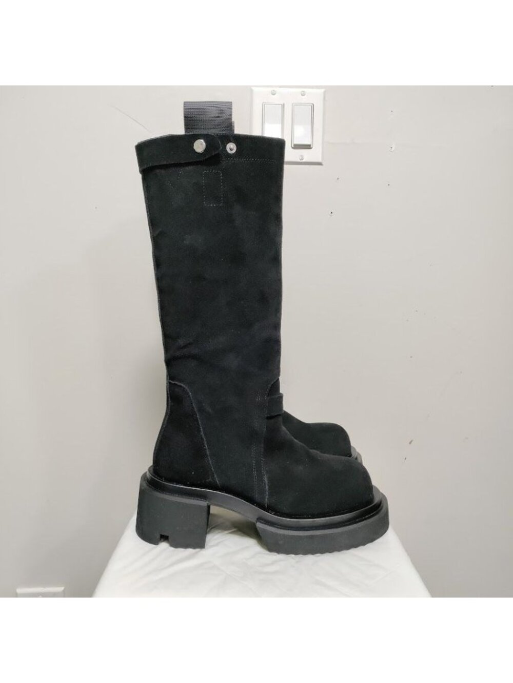Black Suede Knee Mens Size 8 High Boots With Chunky Sole & Stacked Heel Rocker - Picture 2 of 15